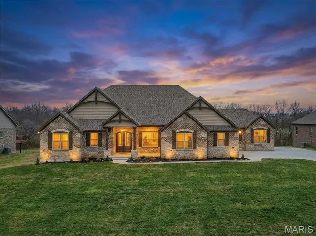 $1,299,000 | 212 Bluegrass Pasture Court, Wentzville, MO 63385