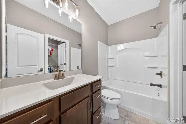 $1,299,000 | 212 Bluegrass Pasture Court, Wentzville, MO 63385