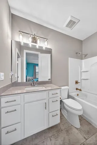 $1,299,000 | 212 Bluegrass Pasture Court, Wentzville, MO 63385