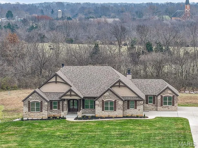 $1,299,000 | 212 Bluegrass Pasture Court, Wentzville, MO 63385