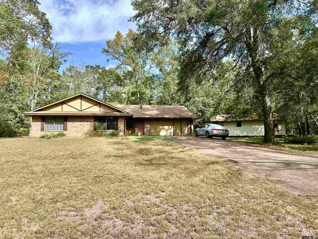 $295,000 | 23317 Elbow Creek Road, Gladewater, TX 75647