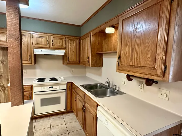 $295,000 | 23317 Elbow Creek Road, Gladewater, TX 75647