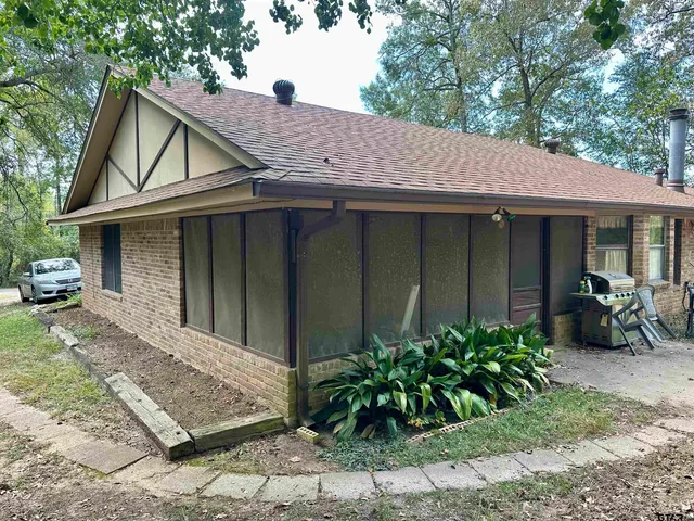 $295,000 | 23317 Elbow Creek Road, Gladewater, TX 75647