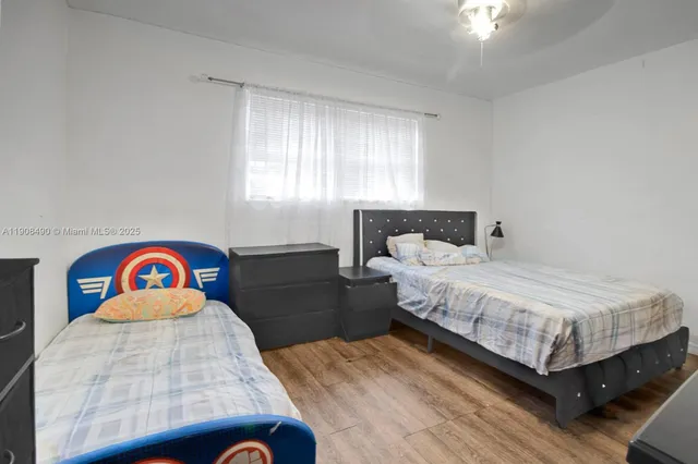 $725,000 | 643-645 Northeast 149th Street, Miami, FL 33162