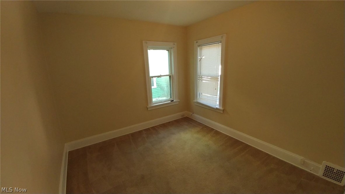 1619 Hillcrest Road Cleveland, OH 44118 - Photo 15 of 29 Gallery Image 15