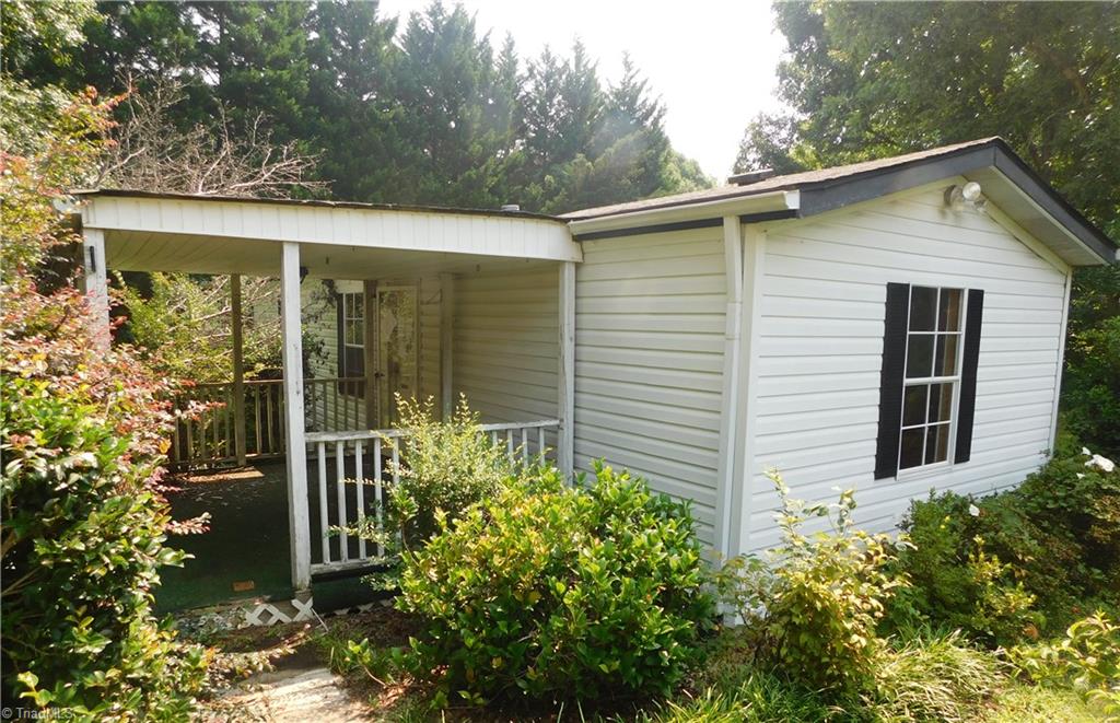 4493 Pine Hall Road Walkertown, NC 27051 - Photo 3 of 22 Gallery Image 3