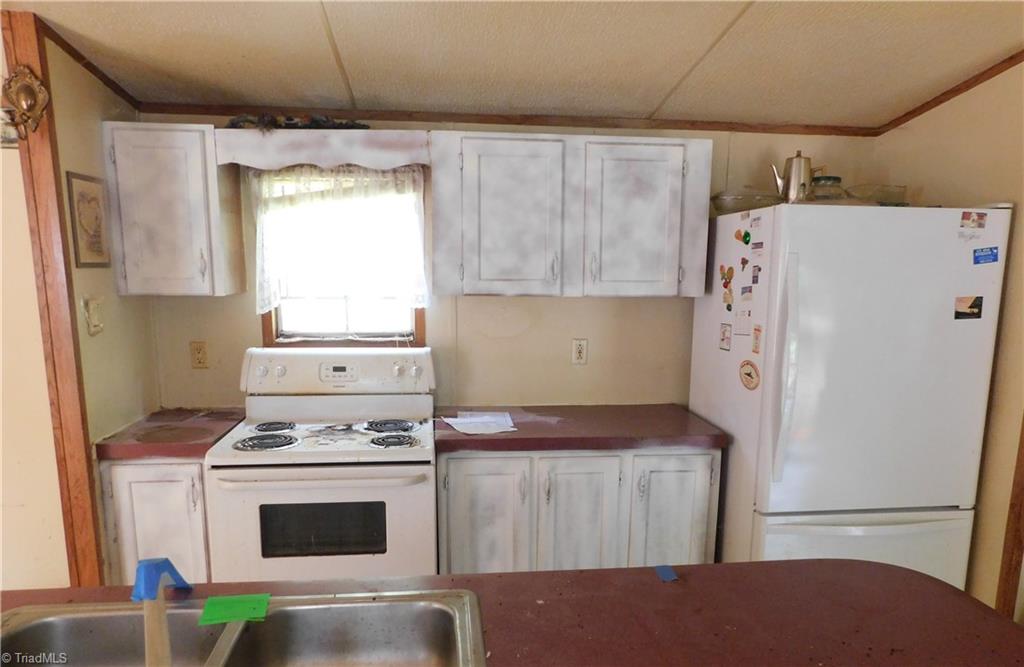 4493 Pine Hall Road Walkertown, NC 27051 - Photo 10 of 22 Gallery Image 10