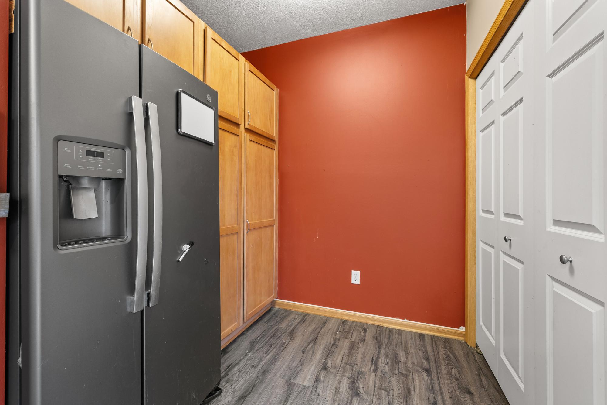 568 State Street, Unit C St. Paul, MN 55107 - Photo 13 of 41