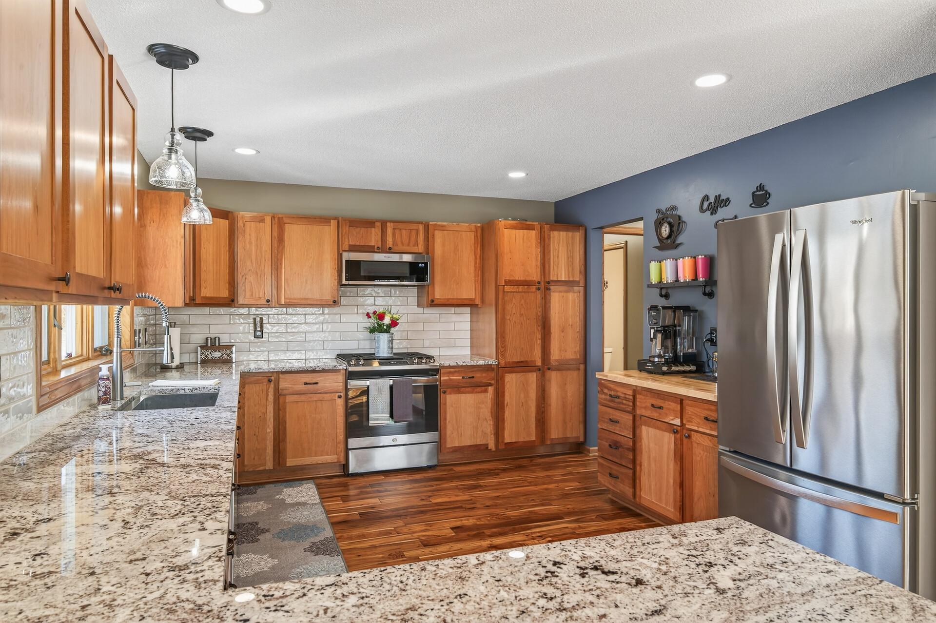 2822 286th Lane Northwest Isanti, MN 55040 - Photo 10 of 42