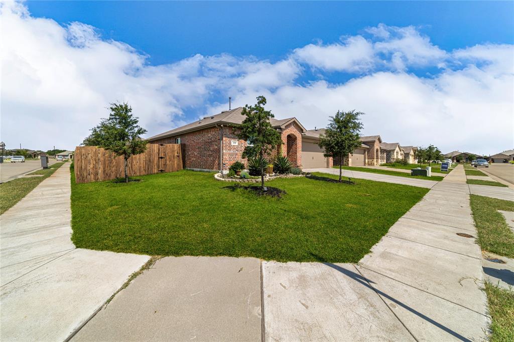 109 Clason Road Royse City, TX 75189 - Photo 3 of 20
