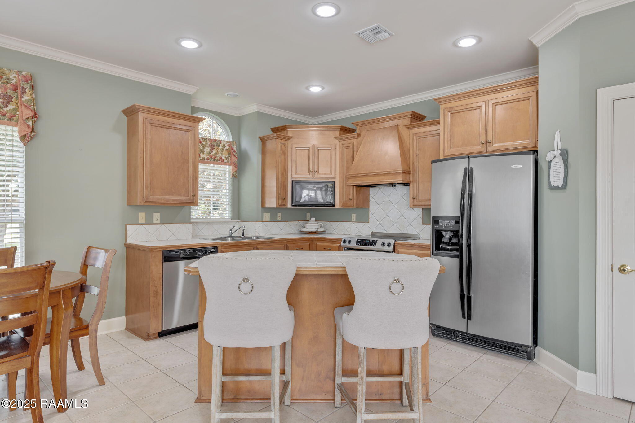 302 Geoffroy Street Erath, LA 70533 - Photo 11 of 31 11-web-or-mls-302 Geoffroy St-11