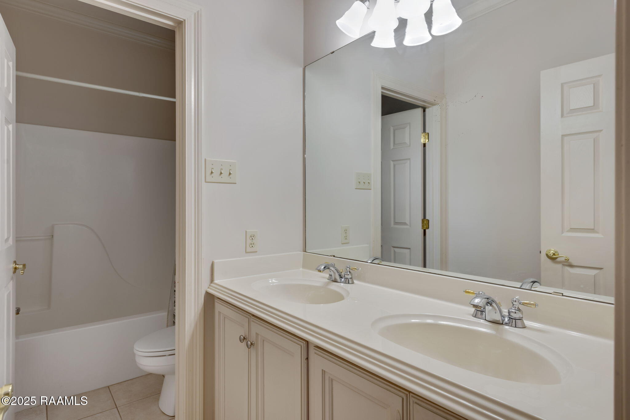 302 Geoffroy Street Erath, LA 70533 - Photo 23 of 31 23-web-or-mls-302 Geoffroy St-23