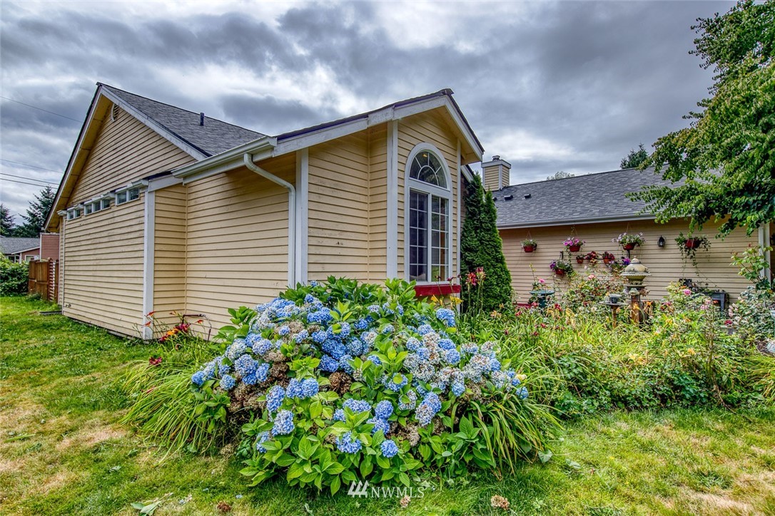 26736 Northwest Lofall Road Poulsbo, WA 98370 - Photo 2 of 39 Gallery Image 2