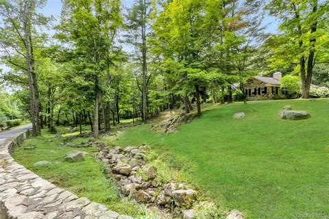 $1,650,000 | 55 Mountain Farm Road, Tuxedo Park, NY 10987