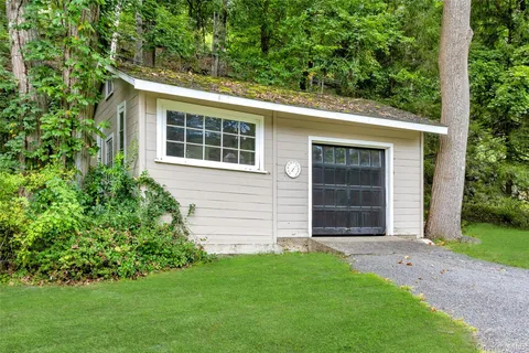 $1,650,000 | 55 Mountain Farm Road, Tuxedo Park, NY 10987