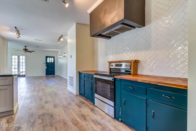 $194,000 | 3607 Park Boulevard, Gulfport, MS 39501