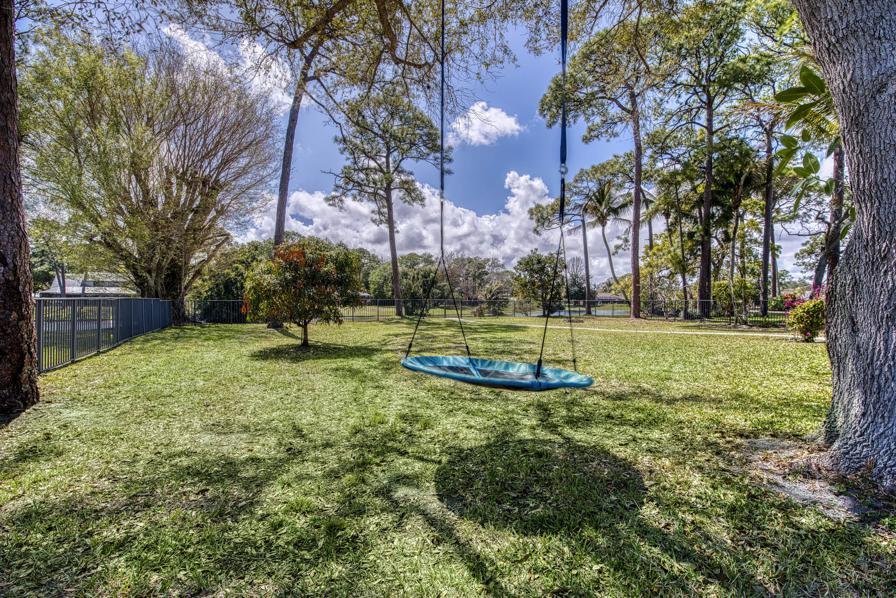 6062 Wood Lake Road Jupiter, FL 33458 - Photo 36 of 41 _IMG7343_HDR