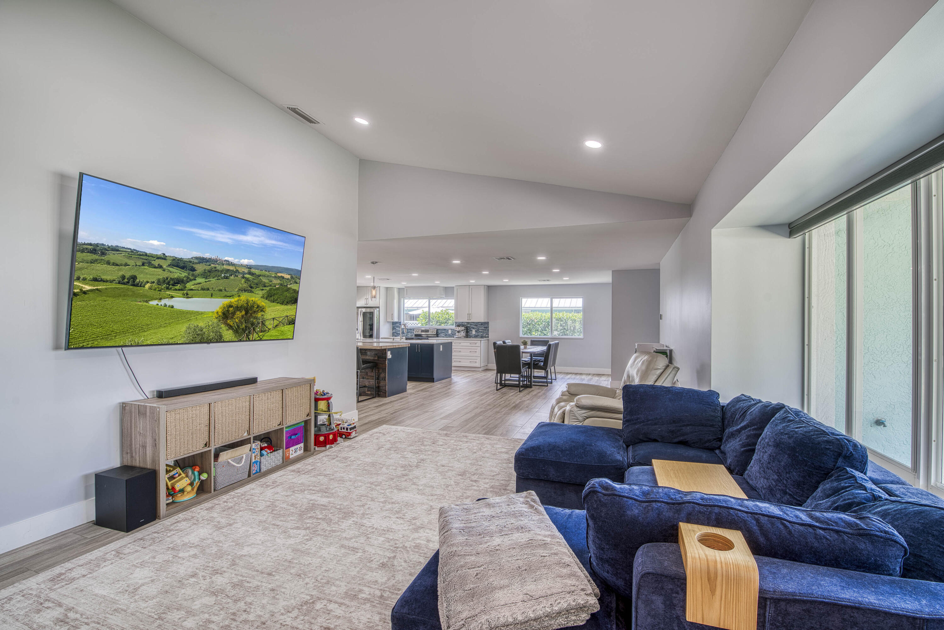 6062 Wood Lake Road Jupiter, FL 33458 - Photo 7 of 41 _IMG7175_HDR