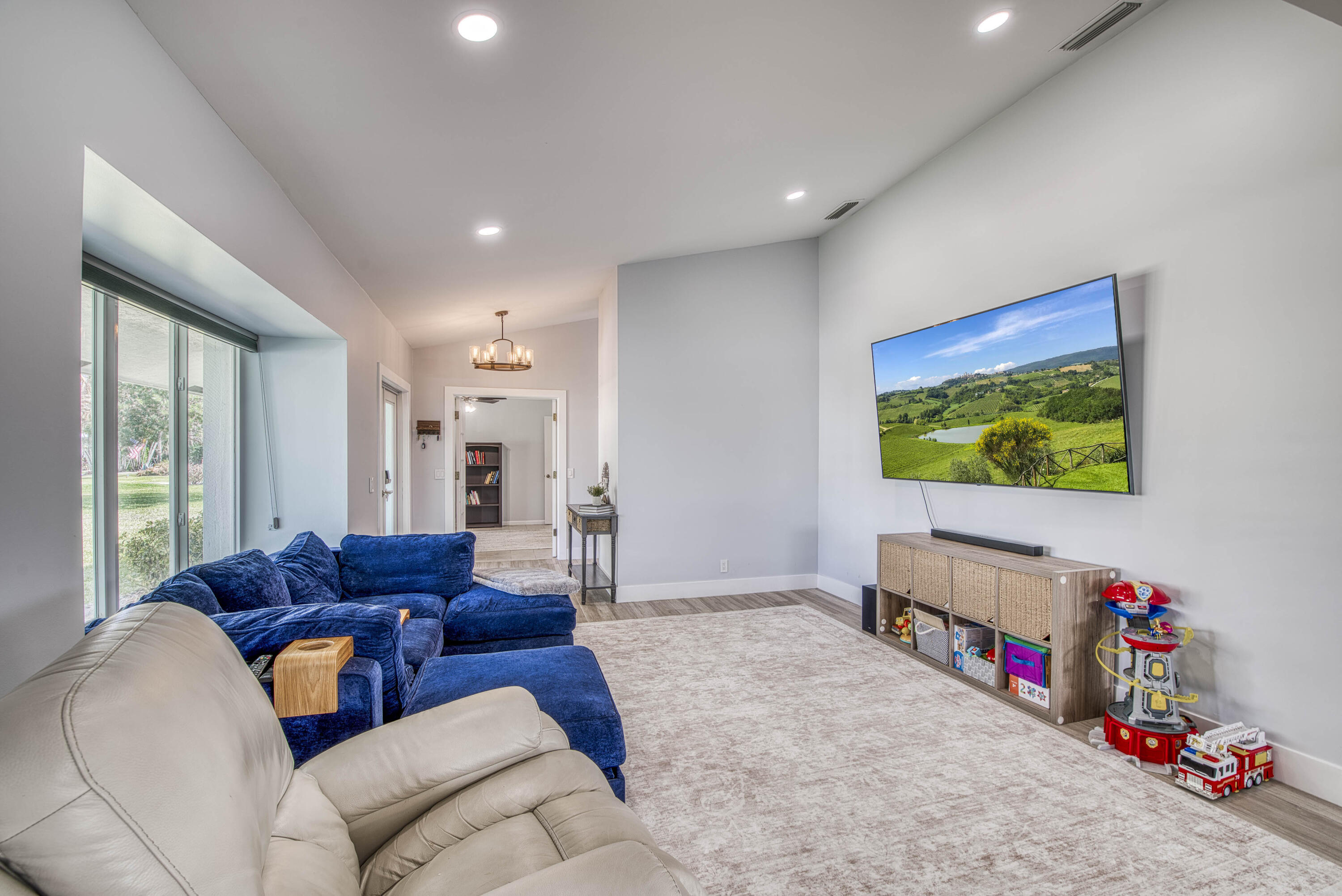 6062 Wood Lake Road Jupiter, FL 33458 - Photo 8 of 41 _IMG7173_HDR