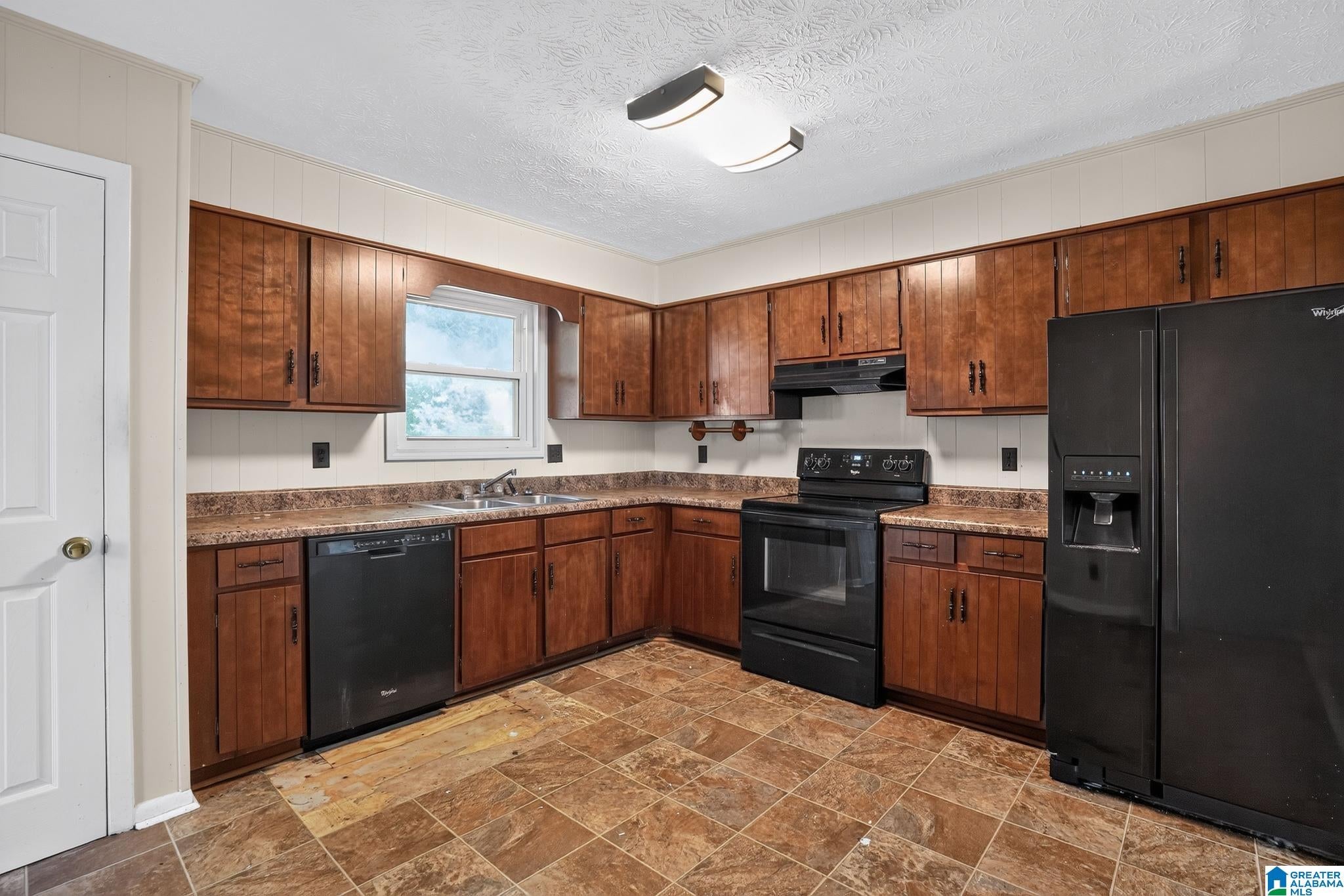 6326 Perry Street Anniston, AL 36206 - Photo 9 of 31 Gallery Image 9