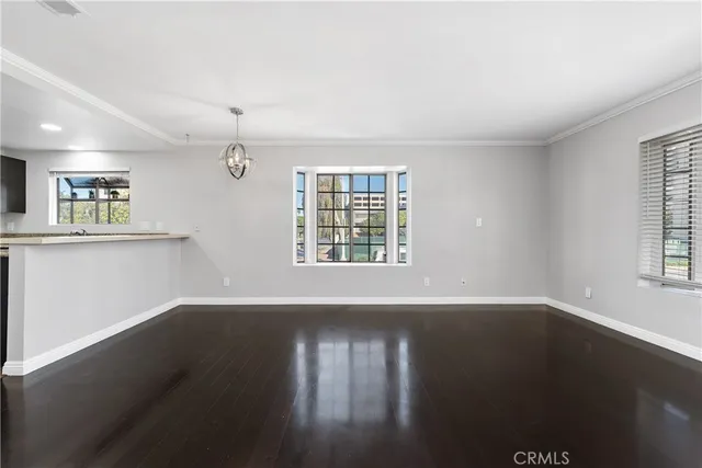 $549,999 | 941 Elm Avenue, Unit 16, Long Beach, CA 90813