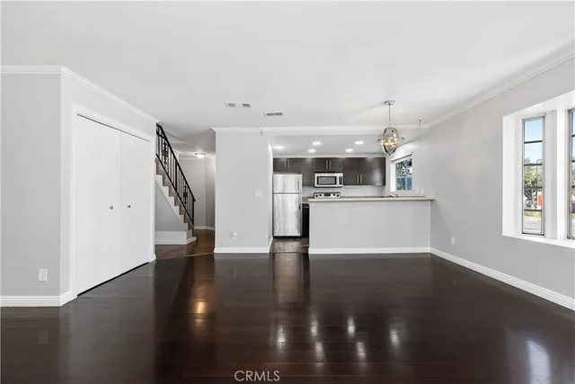 $549,999 | 941 Elm Avenue, Unit 16, Long Beach, CA 90813