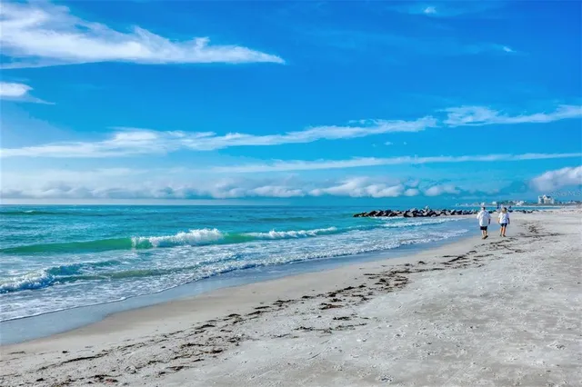 $629,000 | 2110 Benjamin Franklin Drive, Unit 303, Sarasota, FL 34236