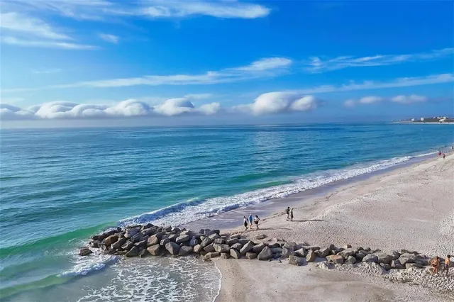 $629,000 | 2110 Benjamin Franklin Drive, Unit 303, Sarasota, FL 34236