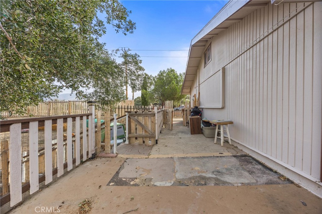 22801 Fran Drive Tehachapi, CA 93561 - Photo 27 of 68
