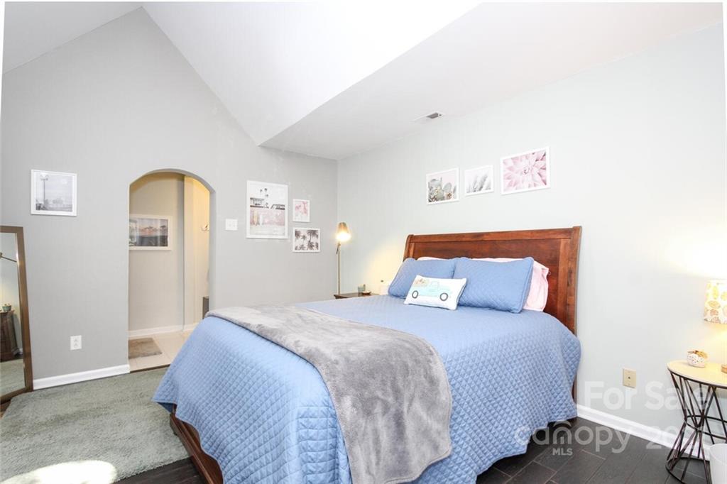 232 Queens Road, Unit 36 Charlotte, NC 28204 - Photo 12 of 22 Gallery Image 12