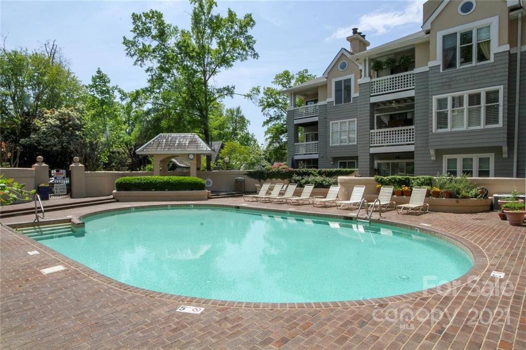 232 Queens Road, Unit 36 Charlotte, NC 28204 - Photo 21 of 22 Gallery Image 21