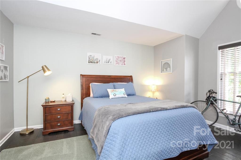 232 Queens Road, Unit 36 Charlotte, NC 28204 - Photo 10 of 22 Gallery Image 10