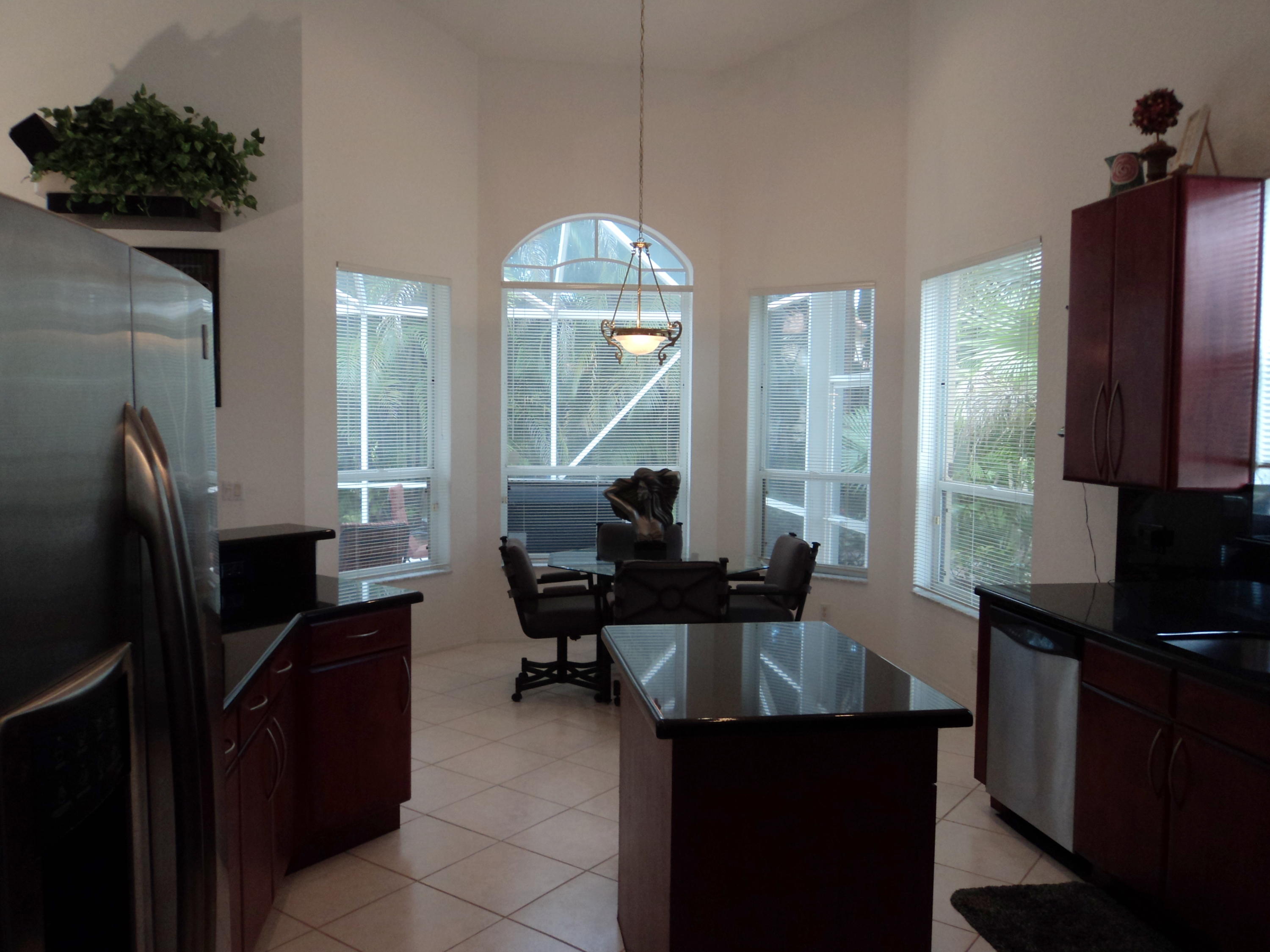 22205 Cressmont Place Boca Raton, FL 33428 - Photo 4 of 36 Kitchen & Breakfast Nook