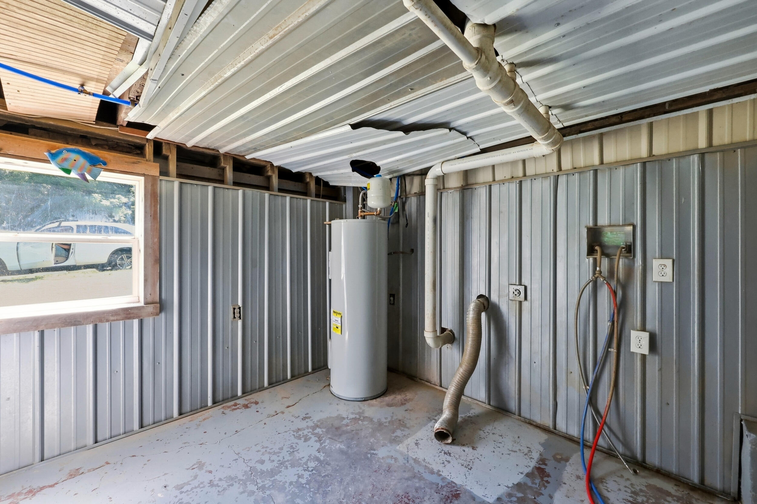 682 Athens Boonesboro Road Winchester, KY 40391 - Photo 25 of 38 utility room, washer and dryer hook ups, lower level