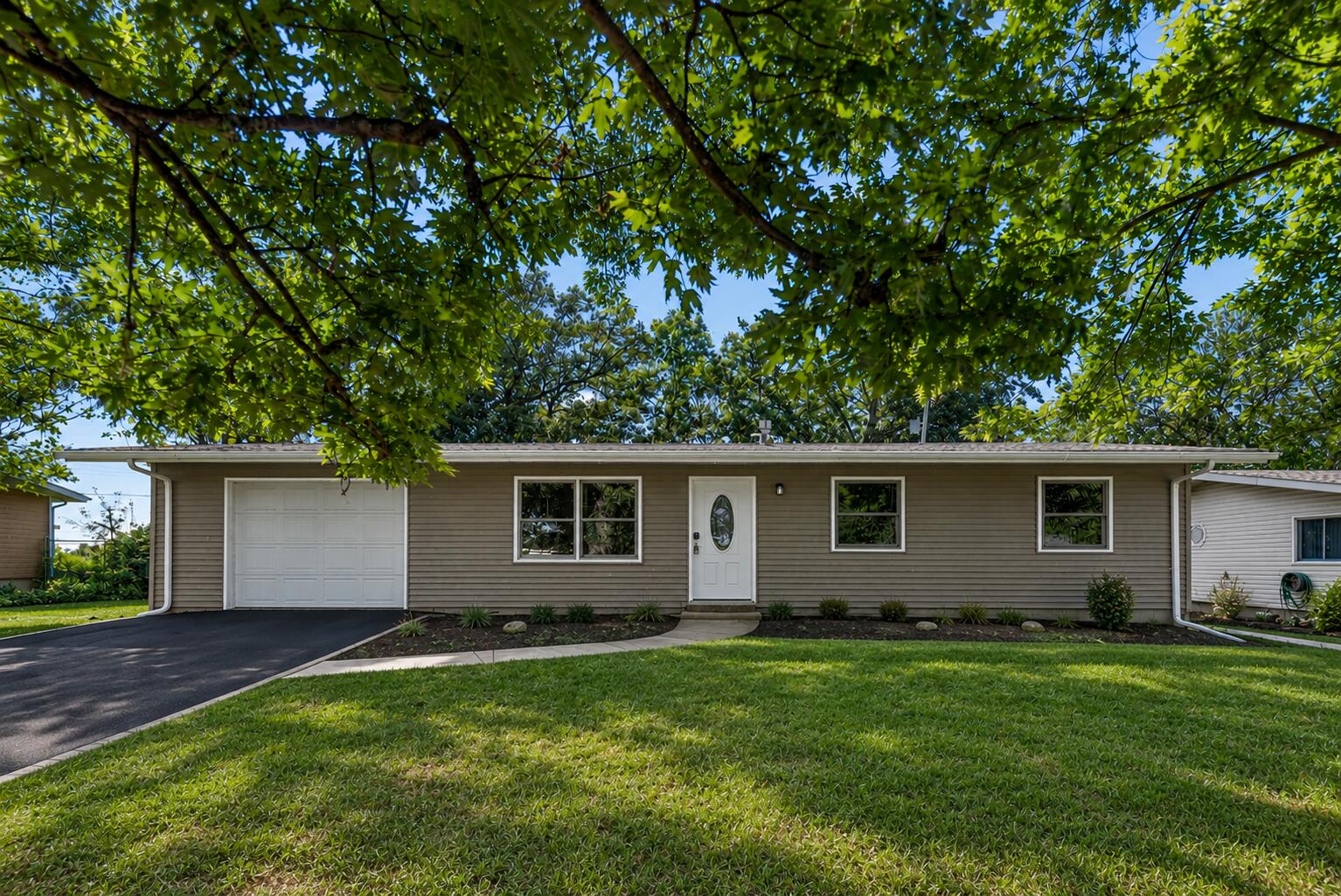 504 Robyn Road Valparaiso, IN 46385 - Photo 1 of 19 1534x1025
