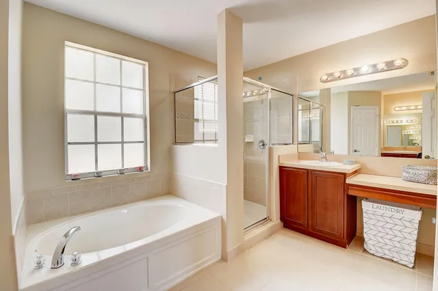 $755,000 | 1489 East Bexley Park Drive, Delray Beach, FL 33445