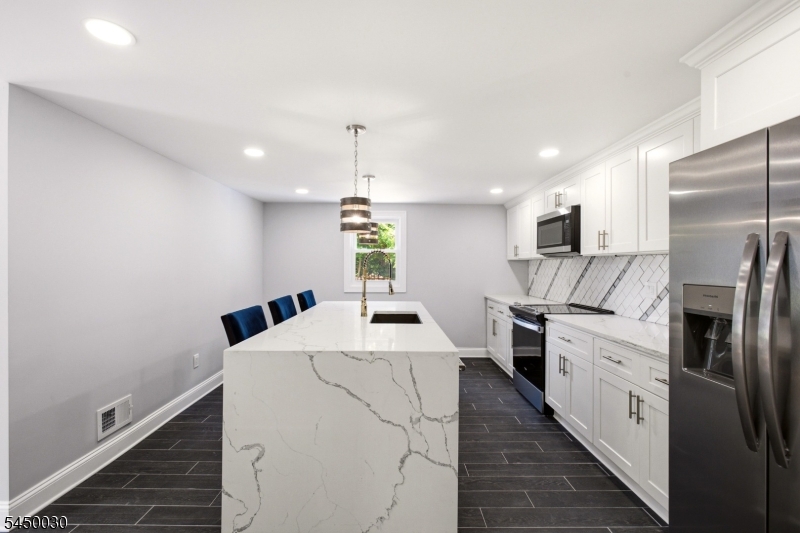 48 Petersburg Road Hackettstown, NJ 07840 - Photo 15 of 34 Gallery Image 15