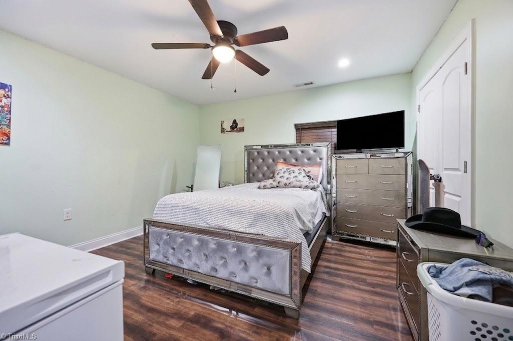 901 Decker Road Thomasville, NC 27360 - Photo 9 of 25