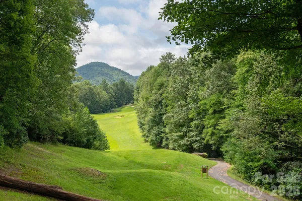 $899,000 | 40 Blackberry Trail, Sapphire, NC 28774