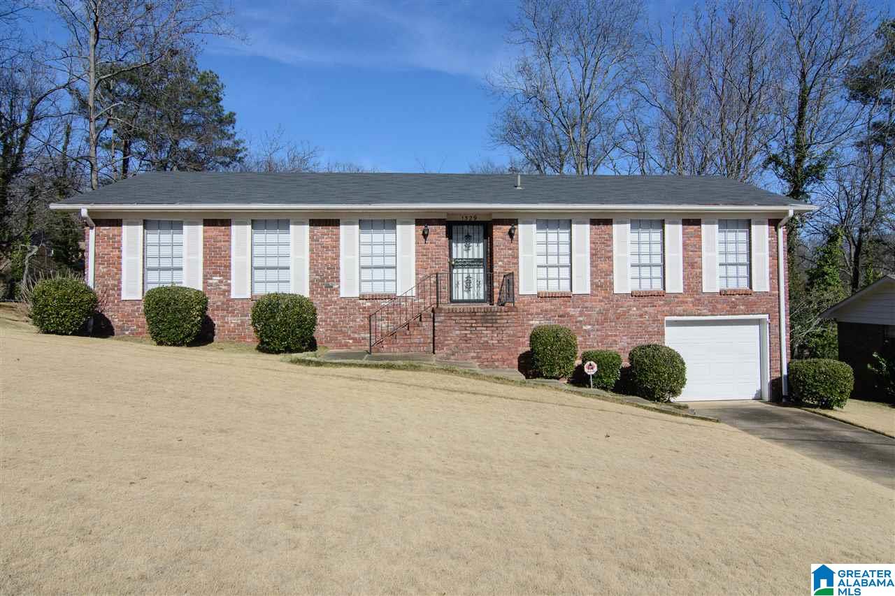 1329 Sumar Road Birmingham, AL 35213 - Photo 1 of 34