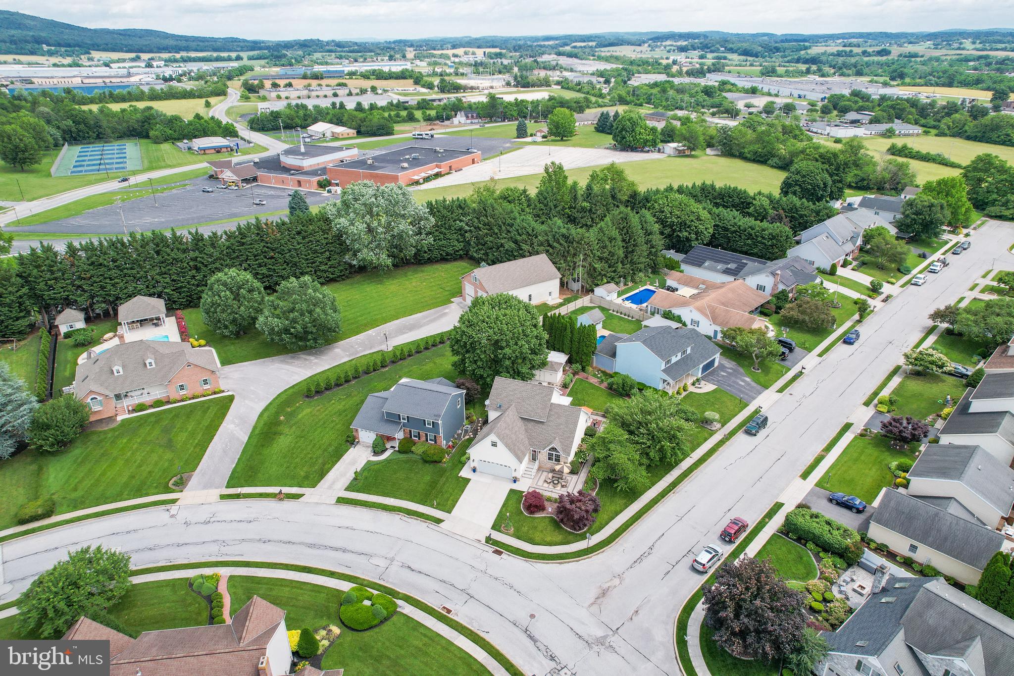 700 Ash Drive Hanover, PA 17331 - Photo 5 of 52