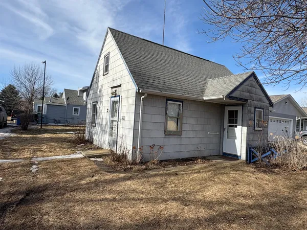 $38,000 | 301 State Street, Tyler, MN 56178