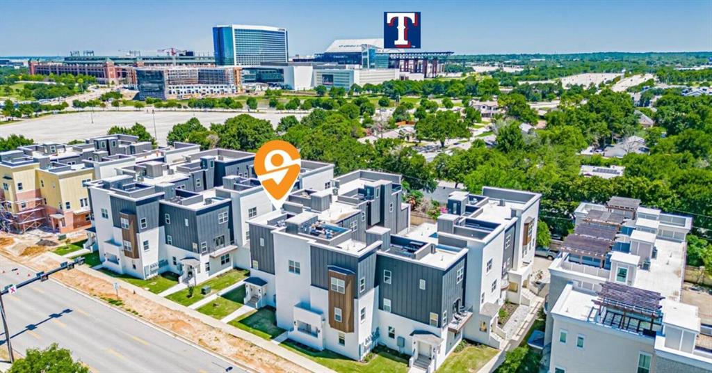 1215 Beaconsfield Lane, Unit 706 Arlington, TX 76011 - Photo 33 of 40 a picture of city view