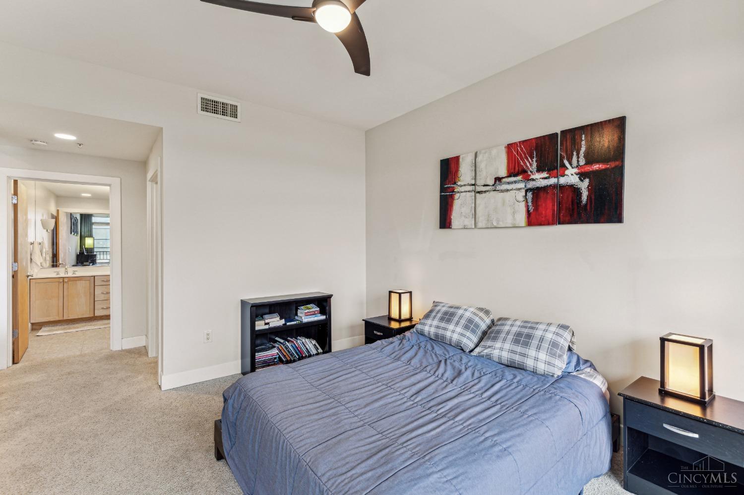 2260 Riverside Drive, Unit 205 Cincinnati, OH 45202 - Photo 23 of 37