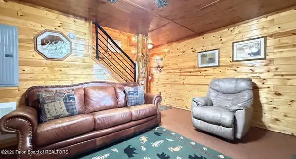 $629,900 | 3549 Old Shotgun Road, Island Park, ID 83429