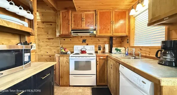 $629,900 | 3549 Old Shotgun Road, Island Park, ID 83429