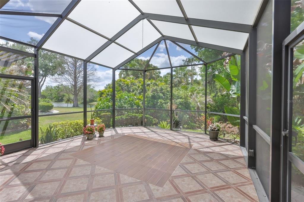1107 Opal Lane Sun City Center, FL 33573 - Photo 49 of 72