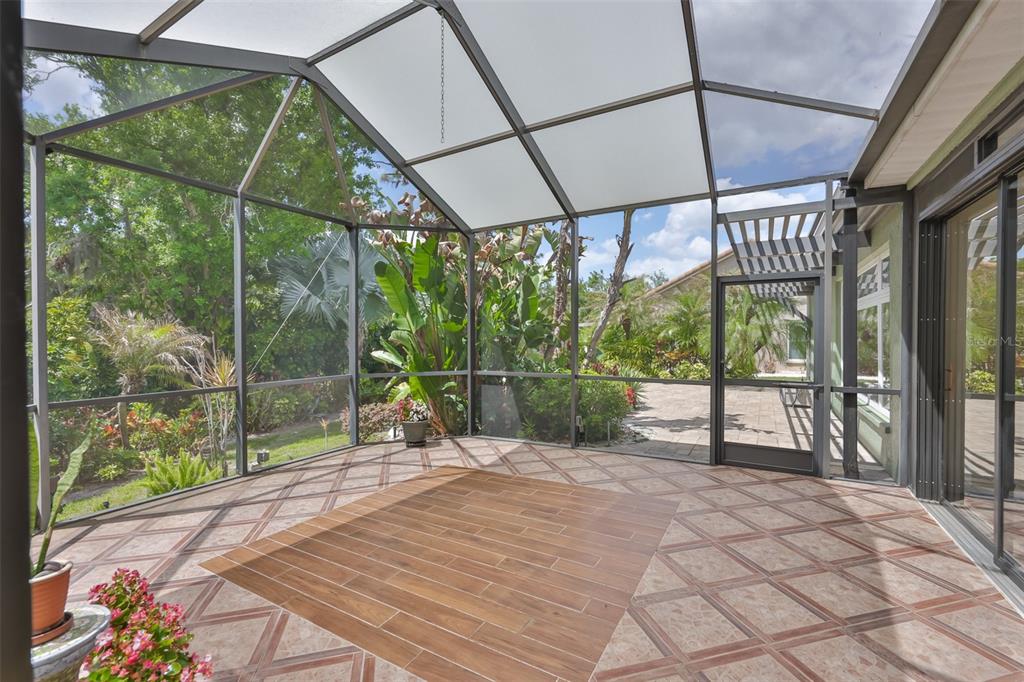 1107 Opal Lane Sun City Center, FL 33573 - Photo 50 of 72