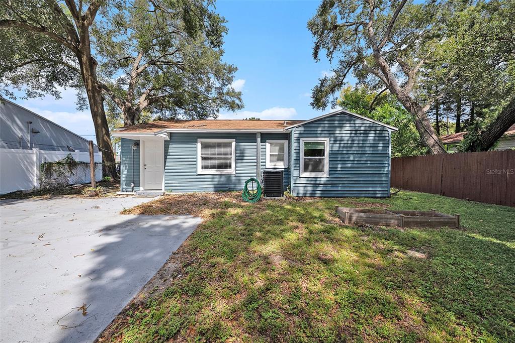 1209 East Flora Street Tampa, FL 33604 - Photo 23 of 31