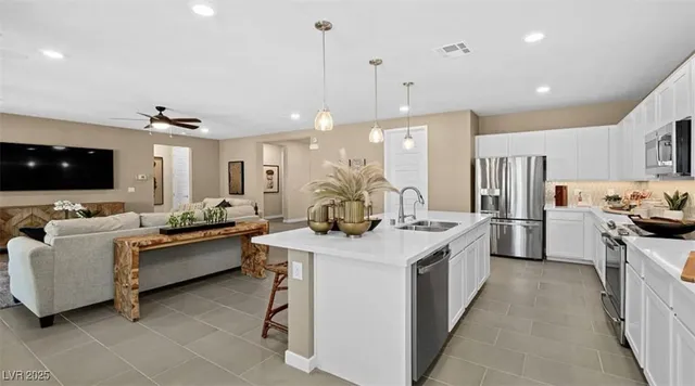 $379,900 | 4539 South Lontano Court, Pahrump, NV 89061